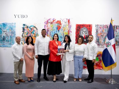 Embajada Dominicana en Corea promueve arte dominicano en Seúl con exposición de la artista Yubo Fernández
