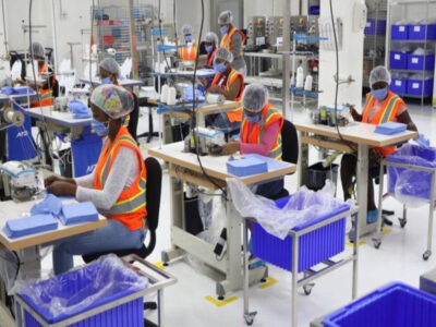 Zonas francas logran récord de 200,134 empleos y expansión histórica en RD