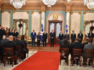 Abinader juramenta nuevos jueces del Tribunal Superior Electoral designados por el CNM