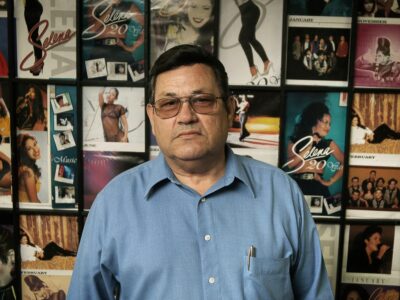 Fallece Abraham Quintanilla, padre y mánager de Selena, a los 86 años