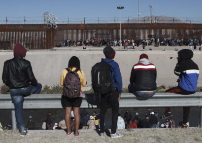 EE. UU. ofrece 3 mil dólares y vuelo gratis a migrantes irregulares que acepten autodeportarse