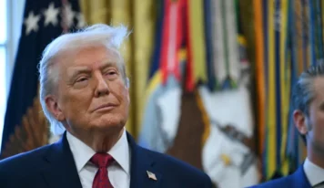 Trump anuncia acuerdos con farmacéuticas para bajar costos de medicamentos en EE. UU.