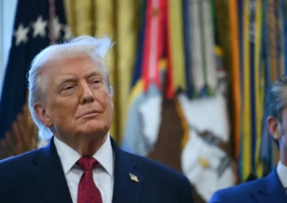 Trump anuncia acuerdos con farmacéuticas para bajar costos de medicamentos en EE. UU.