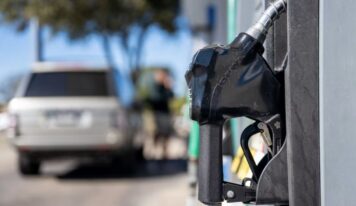 Gobierno mantiene precios de combustibles con subsidio de RD$227.4 millones