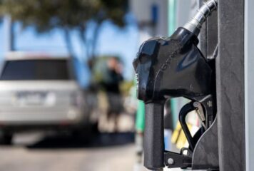 Gobierno mantiene precios de combustibles con subsidio de RD$227.4 millones