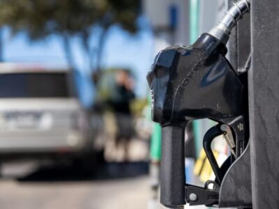 Gobierno mantiene precios de combustibles con subsidio de RD$227.4 millones