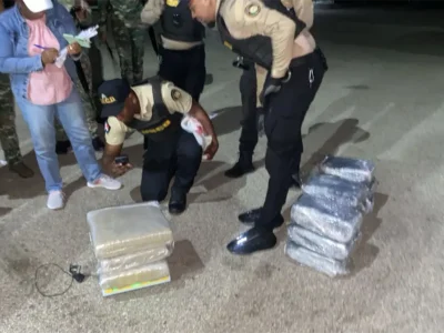 Detienen a hombre en vehículo con 78 libras de presunta marihuana en San Juan