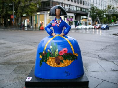 República Dominicana deslumbra en Madrid con su quinta Menina, un homenaje a la identidad y riqueza agrícola del país