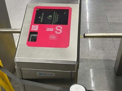 Sistema integrado del Metro muestra identificación de Santiago en estaciones de Santo Domingo