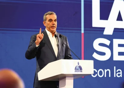 Abinader niega presiones de EE.UU., pero recuerda que RD fue el único país que no firmó pacto migratorio en 2022