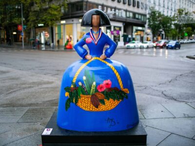 República Dominicana presenta su quinta Menina en Madrid con obra de Madeline Díaz