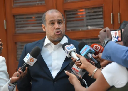 Defensa de Santiago Hazim asegura demostrará que no recibió sobornos