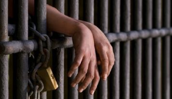 Condenan a 20 años de prisión a dos hombres por robo agravado y agresión en Elías Piña