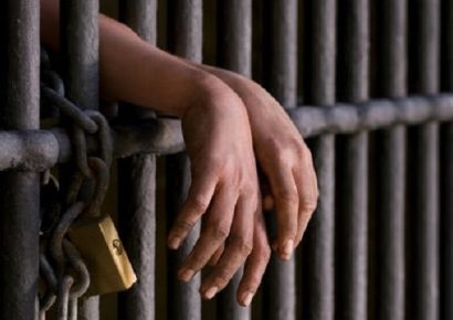 Condenan a 20 años de prisión a dos hombres por robo agravado y agresión en Elías Piña