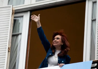 La expresidenta Cristina Fernández ingresó a un centro médico por fuertes dolores abdominales