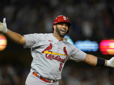 Las Estrellas Orientales informan incorporación de Albert Pujols al equipo