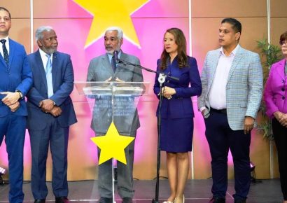 PLD denuncia fusión en Educación busca reducir 4% PIB; tilda medida de “inaceptable”