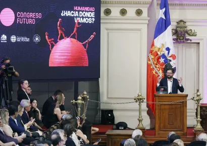 Boric y Kast protagonizan choque sobre ciencia e infancia en la apertura del Congreso Futuro