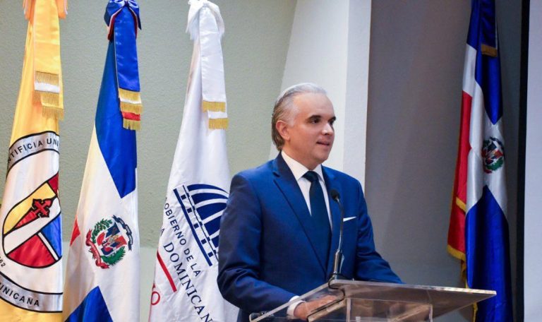Ministerio de Educación inicia entrega del Bono a Mil por la Educación ...