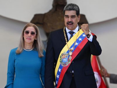 Quién es Cilia Flores, la esposa de Maduro arrestada junto al mandatario en una operación estadounidense