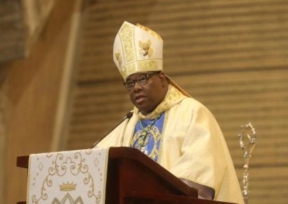 “Los funcionarios deben servir al país, no beneficiarse”, afirma Monseñor Castro Marte