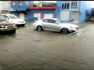Fuertes inundaciones afectan a Sosúa por intensas lluvias