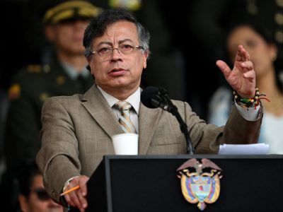 Petro conversó con Delcy Rodríguez y propuso diálogo tripartito con EE.UU.