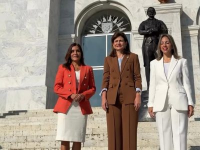 Vicepresidenta Raquel Peña se reúne con la embajadora de EE. UU. en Santiago para fortalecer la cooperación bilateral