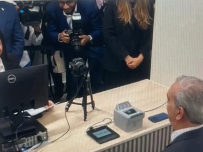 Presidente Abinader inaugura registro del nuevo pasaporte electrónico y será el primer usuario