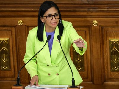 Delcy Rodríguez realiza una decena de cambios en los mandos militares de Venezuela