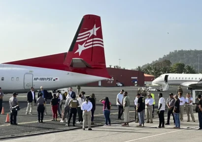 Colombia reactiva vuelos de repatriación desde EE.UU. antes de la reunión Petro-Trump