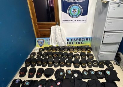 Arrestan en La Romana a hombre acusado de falsificar carnés policiales y militares