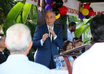 “El dinero me rendía porque no lo desperdicié”, afirma Danilo Medina sobre su gobierno