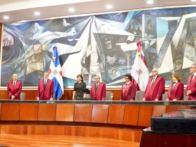 La vicepresidenta Raquel Peña participa en la conmemoración del 14° aniversario del Tribunal Constitucional