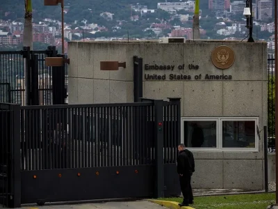 EE. UU. y Venezuela avanzan en la reapertura de sus embajadas