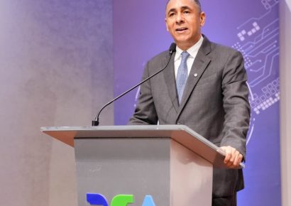 Nelson Arroyo asume como nuevo director general de Aduanas con enfoque en aumentar recaudaciones y facilitar el comercio