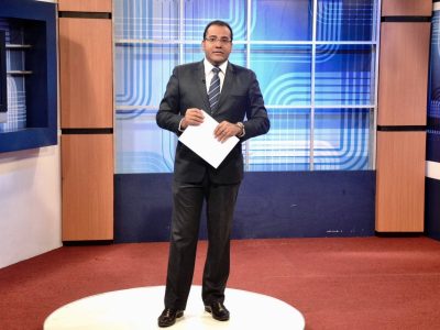 Periodista Salvador Holguín se querella por agresión y amenaza de muerte en Madrid, España