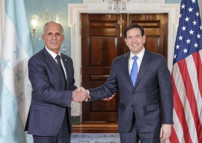 Marco Rubio recibe a Asfura tras su cuestionada victoria electoral en Honduras