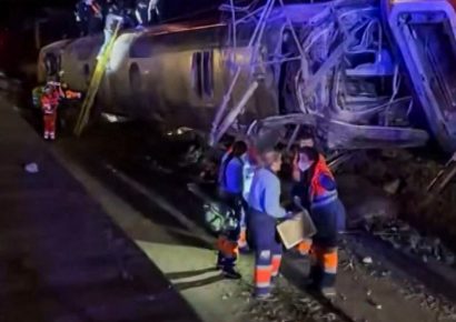 Tragedia ferroviaria en el sur de España: al menos 10 muertos y 25 heridos tras descarrilamiento de dos trenes