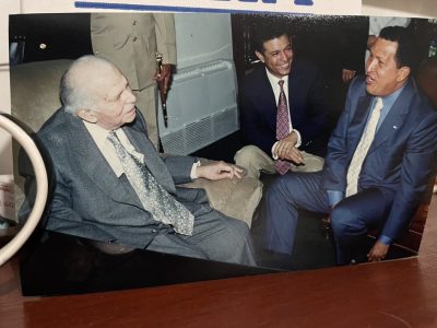 ¿De dónde sacó ese loco?: La reacción de Balaguer ante Hugo Chávez