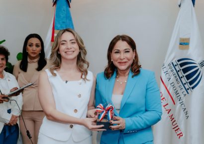 Abinader designa nuevas viceministras en el Ministerio de la Mujer y subdirectoras en Supérate