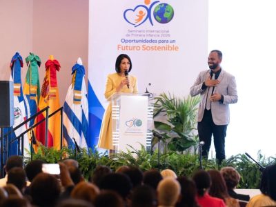 Raquel Arbaje inaugura Seminario Internacional de Primera Infancia promoviendo un futuro sostenible
