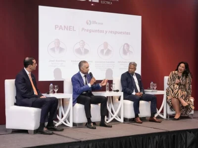 Gobierno prevé ampliar en más de 50 % la energía base del sistema eléctrico nacional para 2028