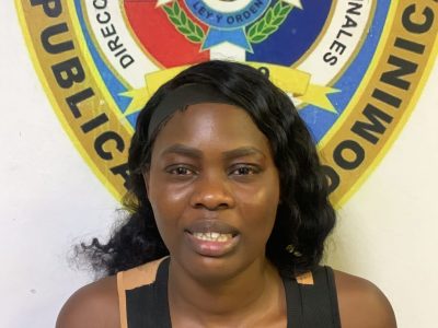 Arrestan haitiana que despojó de su arma a vigilante e hirió a varias personas en tienda de Punta Cana