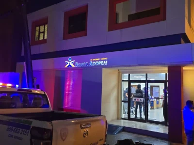 Policía Nacional investiga intento de asalto en sucursal bancaria de La Vega
