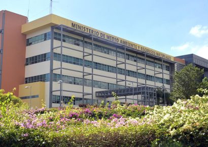 Medio Ambiente clausura empresa que explotaba agregados de forma ilegal en San Cristóbal