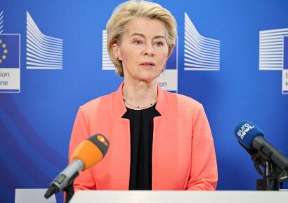 Bruselas advierte sobre los peligrosos efectos de los aranceles de Trump en la relación transatlántica