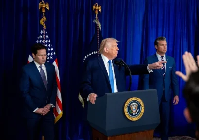 Trump afirma que Delcy Rodríguez coopera con EE. UU. y descarta elecciones inmediatas en Venezuela