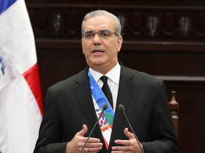 Presidente Abinader: RD está lista para colaborar con la democracia en Venezuela