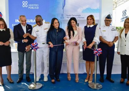 La ministra Faride Raful y la procuradora Yeni Berenice Reynoso inauguran Fiscalía Comunitaria de La Romana